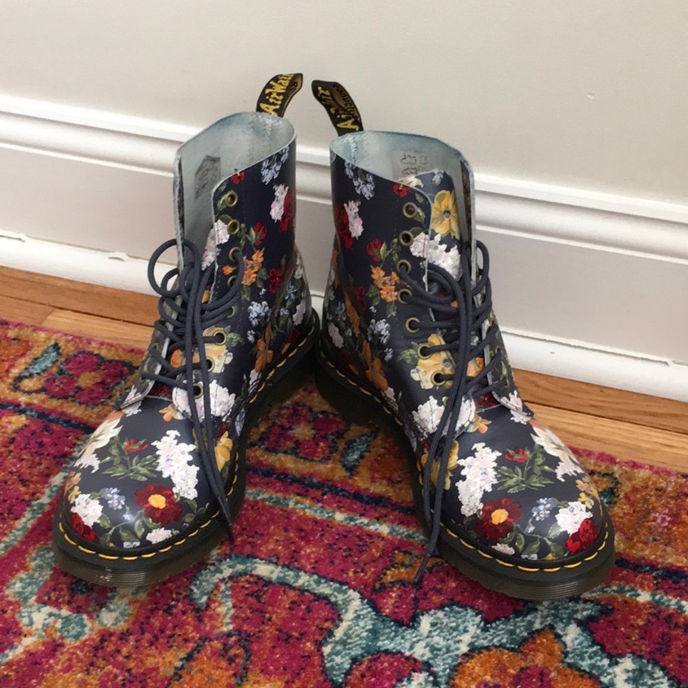 Floral Dr Martens — Brand New !!!